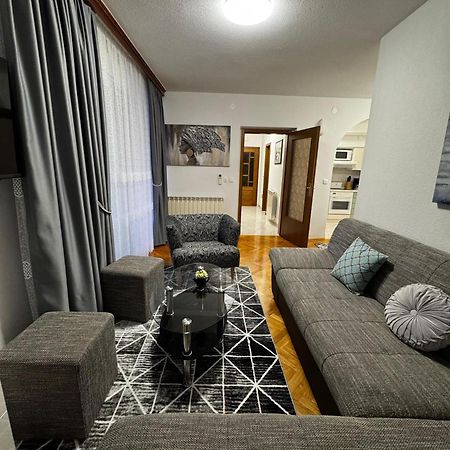 Senada Apartments Selce Buitenkant foto