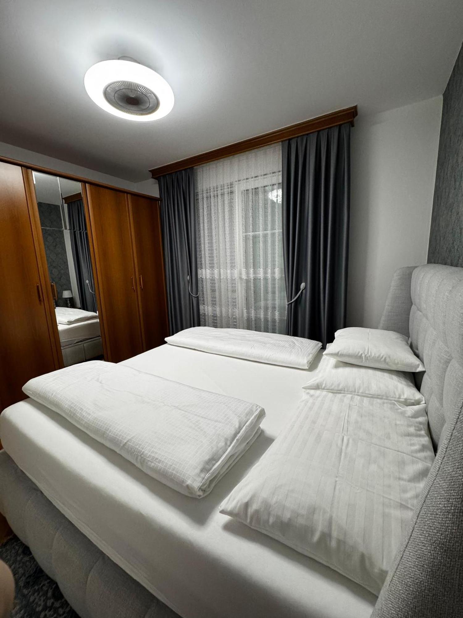 Senada Apartments Selce Buitenkant foto